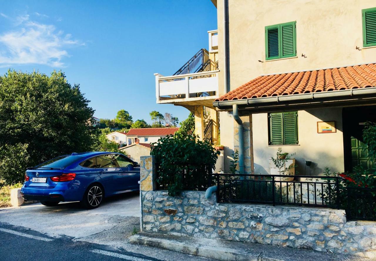 Sali Modern Seaview Apartment エクステリア 写真